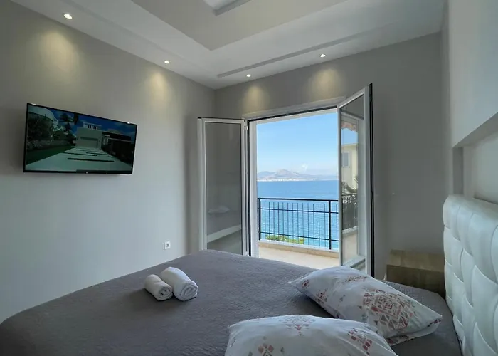 Lägenhet Agora Luxury 4 Loutráki