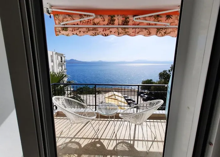 Апартаменты Agora Luxury 4 *