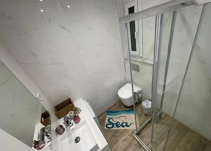 Апартаменты Agora Luxury 4 Лоутраки