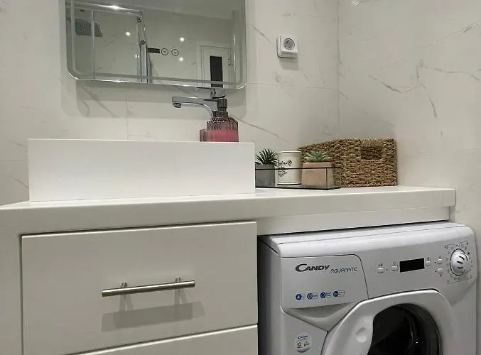 Agora Luxury 4 Lägenhet *